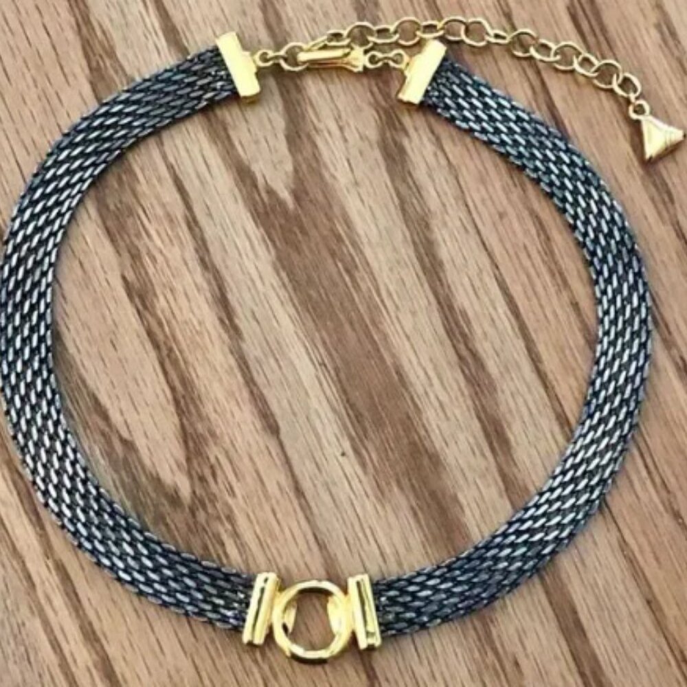 Elegant Gold and Silver Mesh Necklace